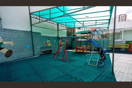 Apartamento para alugar com 65m², 3 quartos e 1 vagaÁrea comum - Playground