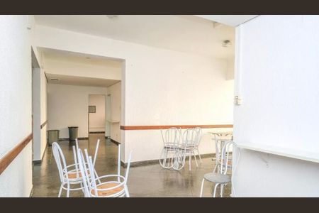 Apartamento para alugar com 65m², 3 quartos e 1 vagaÁrea comum - Salão de festas