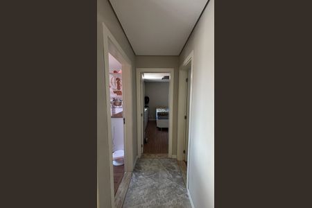 Apartamento à venda com 55m², 2 quartos e 1 vagaCorredor