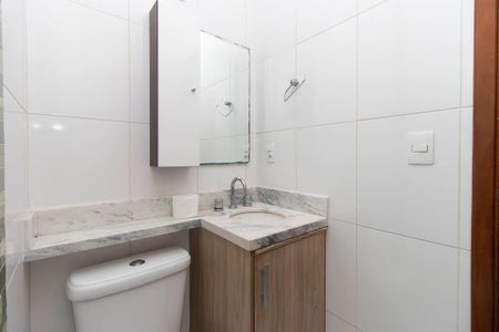 Casa à venda com 155m², 3 quartos e 4 vagasBanheiro Social