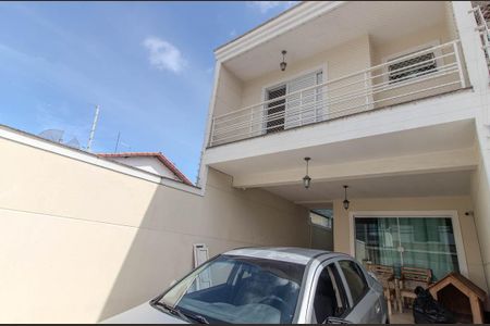 Casa à venda com 155m², 3 quartos e 4 vagasGaragem