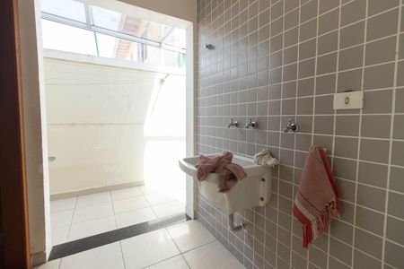 Casa à venda com 155m², 3 quartos e 4 vagasÁrea de Serviço