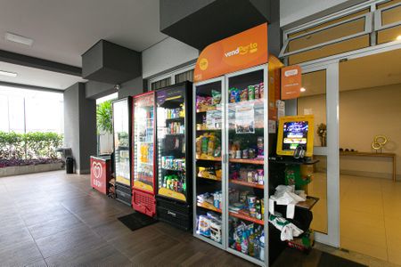 Apartamento para alugar com 76m², 3 quartos e 2 vagasÁrea comum - Mercado