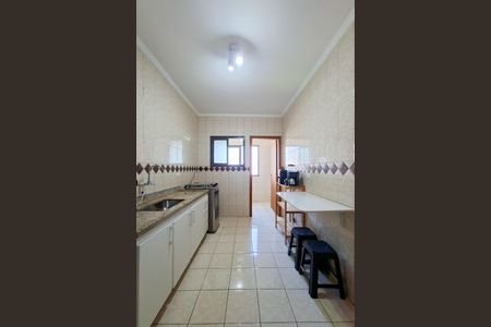 Apartamento para alugar com 83m², 2 quartos e 1 vagaCozinha 