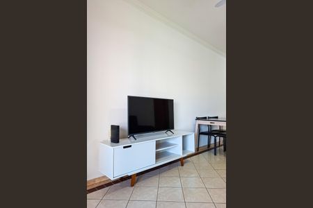 Apartamento para alugar com 83m², 2 quartos e 1 vagaSala