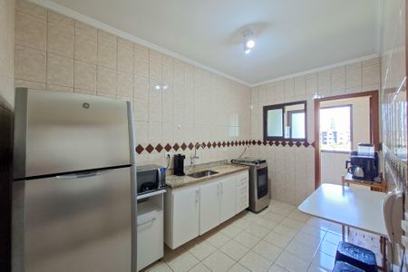 Apartamento para alugar com 83m², 2 quartos e 1 vagaCozinha 