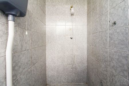 Apartamento para alugar com 60m², 2 quartos e sem vagaBanheiro