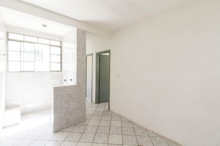 Apartamento para alugar com 60m², 2 quartos e sem vagaCozinha e Área de Serviço