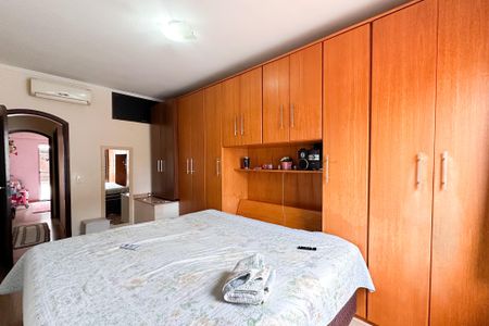 Casa à venda com 180m², 3 quartos e 1 vagaQuarto 1