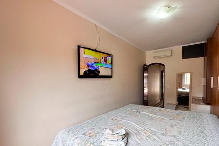 Casa à venda com 180m², 3 quartos e 1 vagaQuarto 1