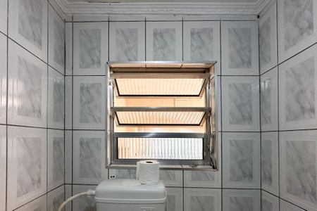 Casa à venda com 180m², 3 quartos e 1 vagaLavabo