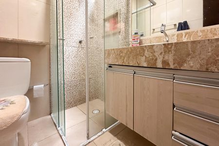 Casa à venda com 180m², 3 quartos e 1 vagaBanheiro Social