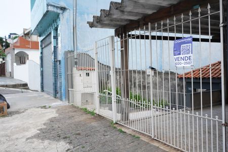 Casa à venda com 132m², 2 quartos e 1 vagaFachada