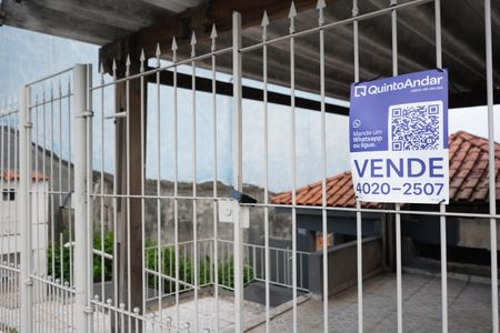Casa à venda com 132m², 2 quartos e 1 vagaFachada