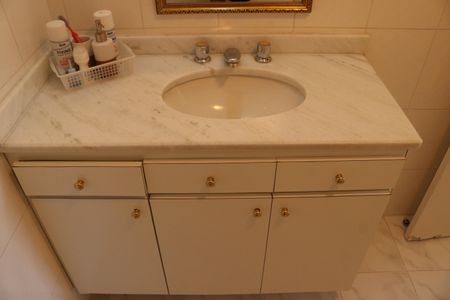 Apartamento para alugar com 80m², 2 quartos e 1 vagaBanheiro