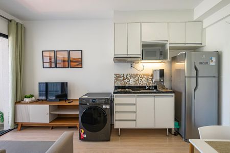 Sala/Cozinha de apartamento à venda com 1 quarto, 30m² em Sumaré, São Paulo