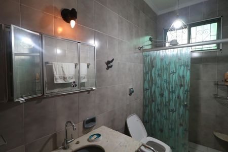 Casa para alugar com 163m², 3 quartos e 2 vagasBanheiro