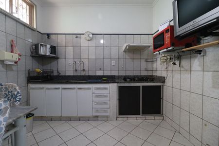 Casa para alugar com 163m², 3 quartos e 2 vagasCozinha