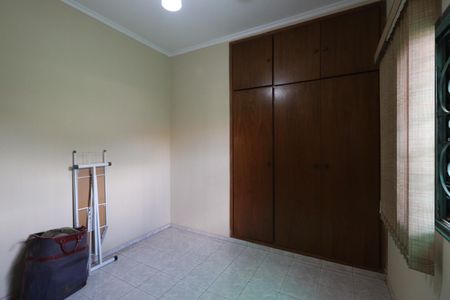 Casa para alugar com 163m², 3 quartos e 2 vagasQuarto 2