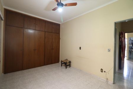 Casa para alugar com 163m², 3 quartos e 2 vagasSuíte 