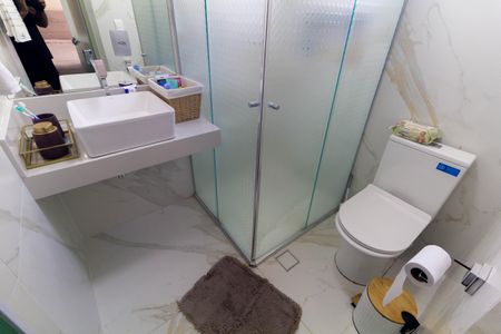 Casa de condomínio à venda com 54m², 2 quartos e 1 vaga Casa de condomínio à venda com 54m², 2 quartos e 1 vagaBanheiro da Suíte 1