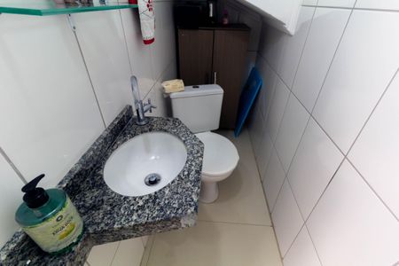 Casa de condomínio à venda com 54m², 2 quartos e 1 vaga Casa de condomínio à venda com 54m², 2 quartos e 1 vagaLavabo
