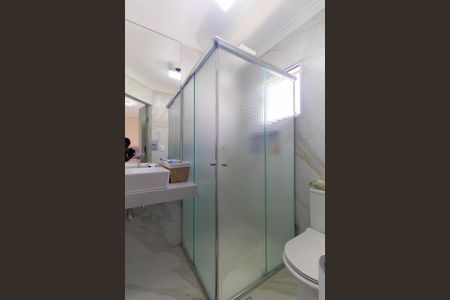 Casa de condomínio à venda com 54m², 2 quartos e 1 vaga Casa de condomínio à venda com 54m², 2 quartos e 1 vagaBanheiro da Suíte 1