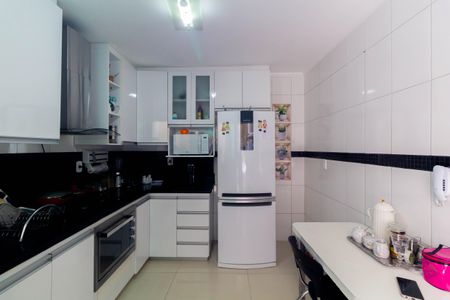 Casa de condomínio à venda com 54m², 2 quartos e 1 vaga Casa de condomínio à venda com 54m², 2 quartos e 1 vagaCozinha