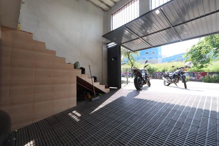 Casa para alugar com 300m², 3 quartos e 1 vagaGaragem