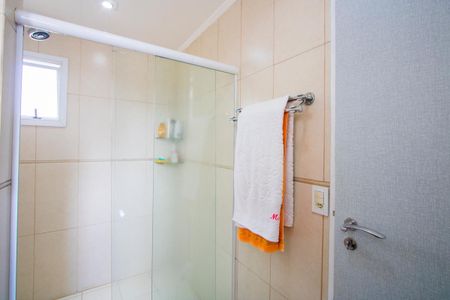 Apartamento à venda com 127m², 4 quartos e 2 vagasBanheiro do quarto 1