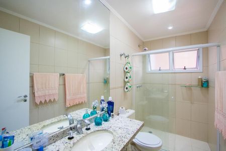 Apartamento à venda com 127m², 4 quartos e 2 vagasBanheiro social