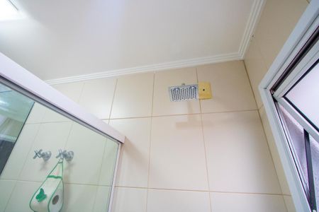 Apartamento à venda com 127m², 4 quartos e 2 vagasBanheiro social