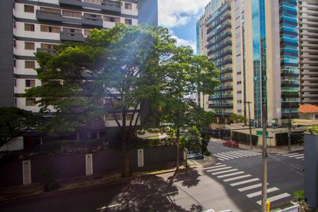 Apartamento à venda com 127m², 4 quartos e 2 vagasVista do quarto 2