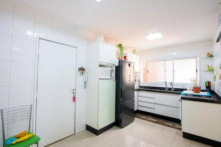 Apartamento à venda com 127m², 4 quartos e 2 vagasCozinha