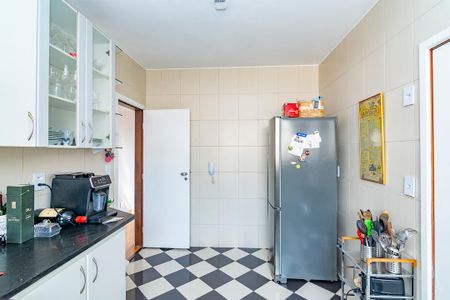 Apartamento para alugar com 240m², 4 quartos e 3 vagasCozinha
