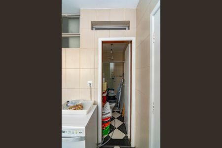 Apartamento para alugar com 240m², 4 quartos e 3 vagasBanheiro de serviço