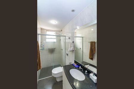 Apartamento para alugar com 240m², 4 quartos e 3 vagasBanheiro Social