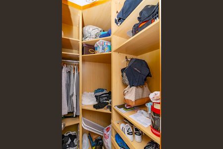 Apartamento para alugar com 240m², 4 quartos e 3 vagasCloset da suíte