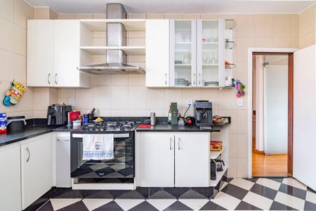 Apartamento para alugar com 240m², 4 quartos e 3 vagasCozinha