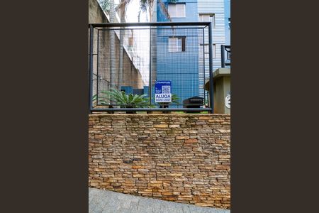 Apartamento para alugar com 240m², 4 quartos e 3 vagasplaca instalada em 30/12/2025 com o código SCKE-147