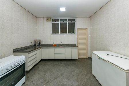 Apartamento para alugar com 240m², 4 quartos e 3 vagasÁrea comum
