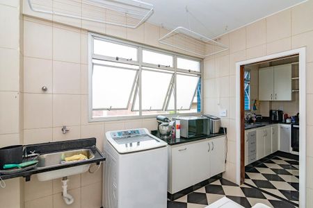 Apartamento para alugar com 240m², 4 quartos e 3 vagasÁrea de Serviço