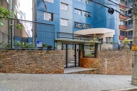 Apartamento para alugar com 240m², 4 quartos e 3 vagasplaca instalada em 30/12/2025 com o código SCKE-147