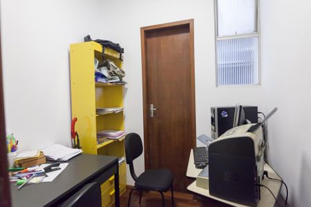 Apartamento à venda com 59m², 2 quartos e 1 vaga Apartamento à venda com 59m², 2 quartos e 1 vagaEscritório