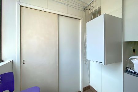 Apartamento para alugar com 122m², 2 quartos e 1 vagaÁrea de Serviço