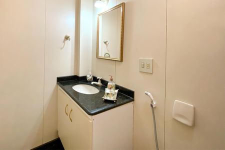 Apartamento para alugar com 122m², 2 quartos e 1 vagaBanheiro da Suíte 1