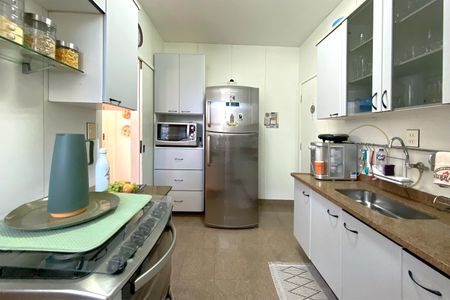 Apartamento para alugar com 122m², 2 quartos e 1 vagaCozinha