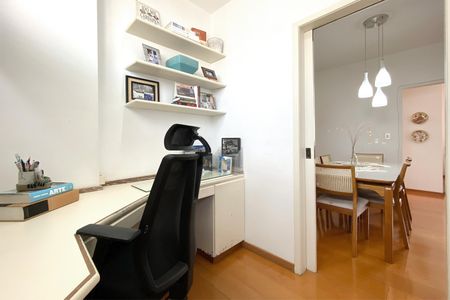 Apartamento para alugar com 122m², 2 quartos e 1 vagaEscritório