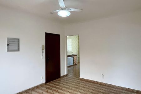 Sala de apartamento para alugar com 3 quartos, 65m² em Aparecida, Santos