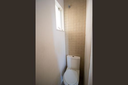 Casa de condomínio para alugar com 300m², 3 quartos e 4 vagasLavabo 